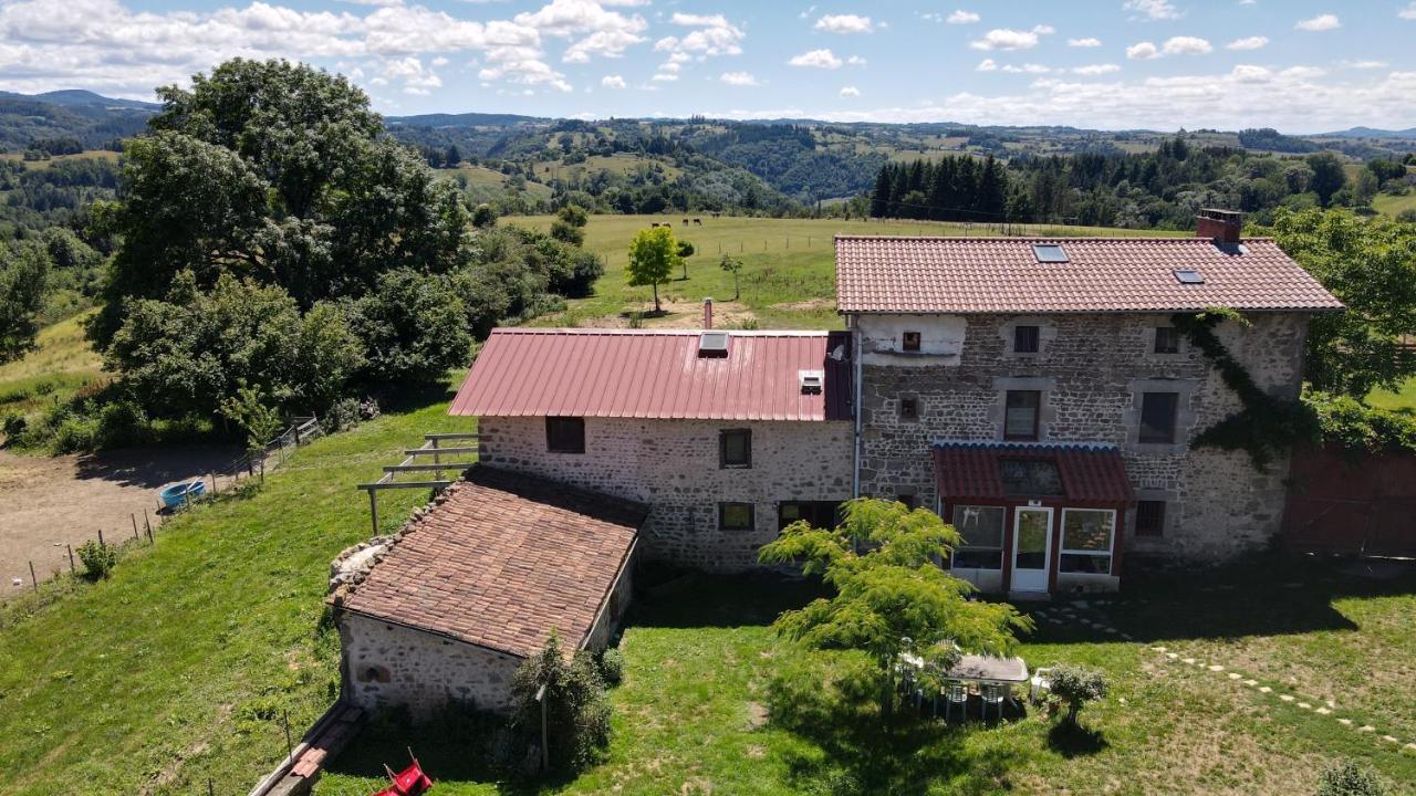 Bed and Breakfast Domaine Du Coq En Pat Augerolles Экстерьер фото