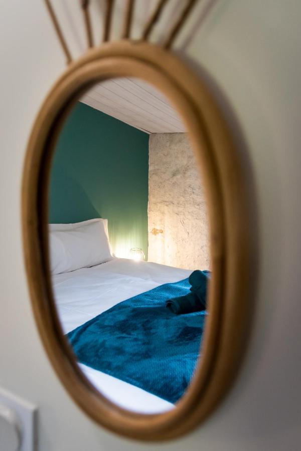 Bed and Breakfast Domaine Du Coq En Pat Augerolles Экстерьер фото